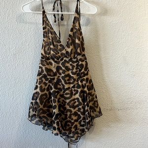 Princess Polly size 2 - Cheetah Romper / Dress